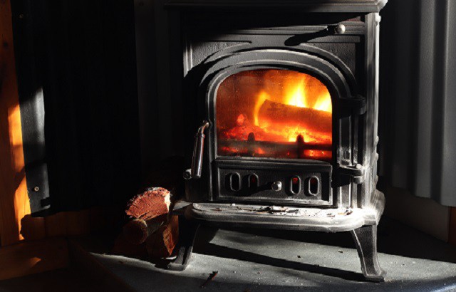 Are open fires and wood-burners bad for your health? 1